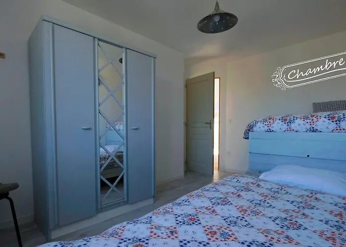 Maison Confortable A 10 Km Des Plages De La Mediterranee Au Bord Du Village Pittoresque Feriehus Treilles